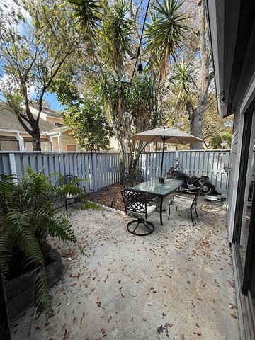 1909 Players Place, North Lauderdale, FL 33068