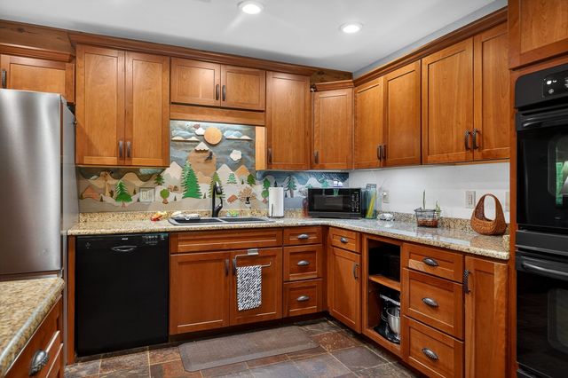500 Branch Ln, Monterey, TN 38574
