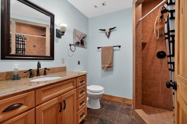500 Branch Ln, Monterey, TN 38574