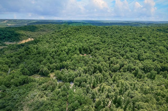 500 Branch Ln, Monterey, TN 38574