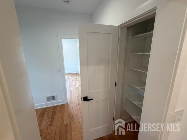 61 Vera Street, Piscataway, NJ 08854
