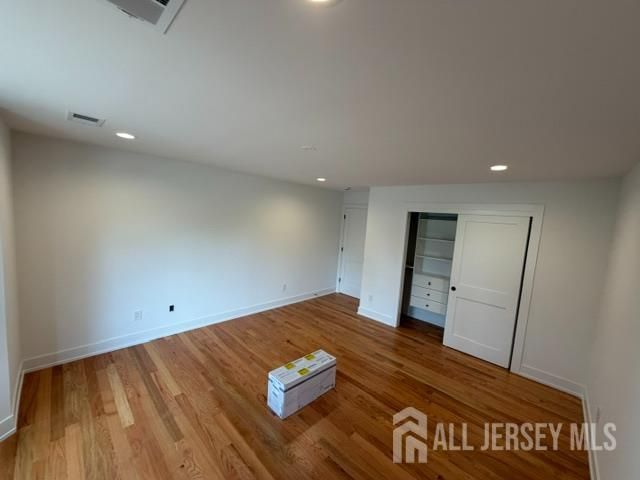 61 Vera Street, Piscataway, NJ 08854