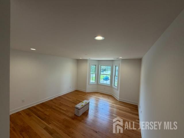 61 Vera Street, Piscataway, NJ 08854