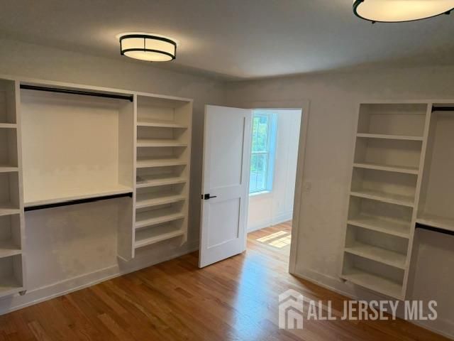61 Vera Street, Piscataway, NJ 08854