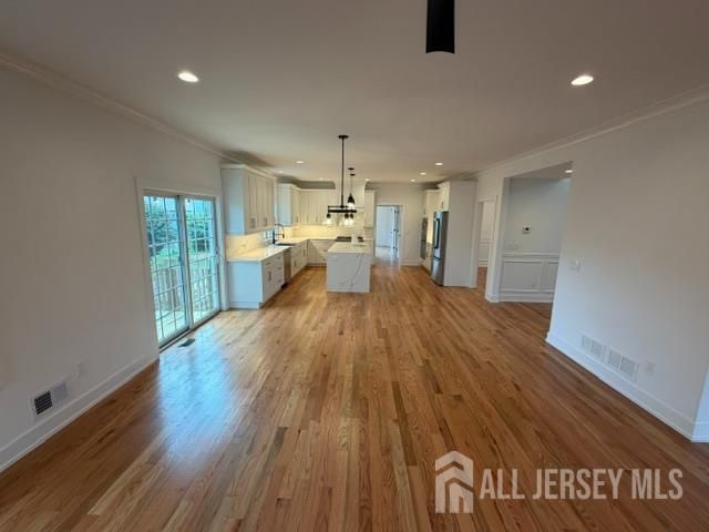 61 Vera Street, Piscataway, NJ 08854