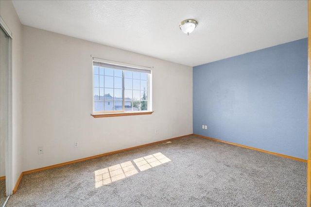 735 E Tara Lee Ave, Medical Lake, WA 99022