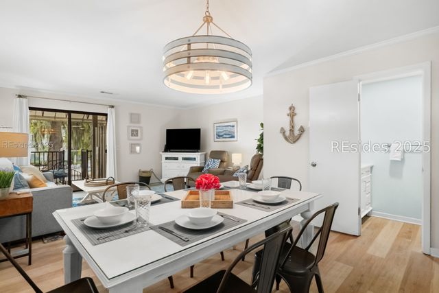 36 Deallyon Ave Apt 38, Hilton Head Island, SC 29928
