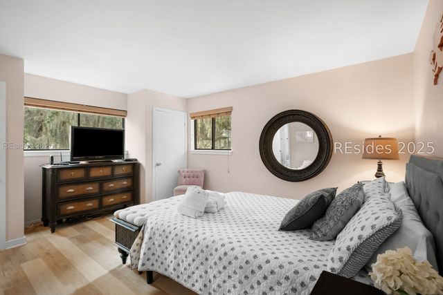 36 Deallyon Ave Apt 38, Hilton Head Island, SC 29928