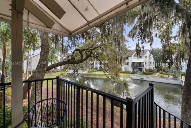 36 Deallyon Ave Apt 38, Hilton Head Island, SC 29928