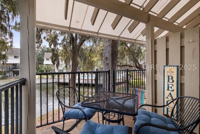 36 Deallyon Ave Apt 38, Hilton Head Island, SC 29928