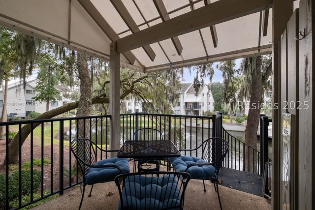 36 Deallyon Ave Apt 38, Hilton Head Island, SC 29928
