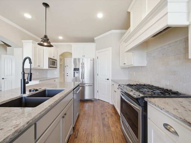 6075 E 145th Street N, Collinsville, OK 74021