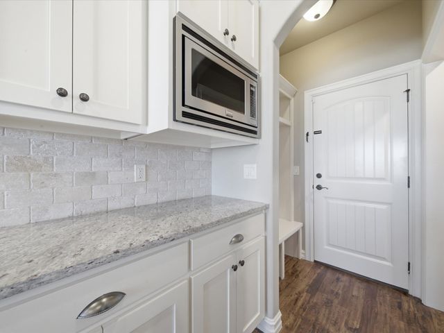 6075 E 145th Street N, Collinsville, OK 74021