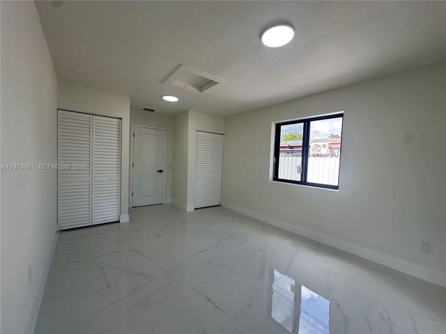 16560 SW 102nd Ct, Miami, FL 33157