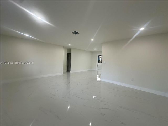 16560 SW 102nd Ct, Miami, FL 33157