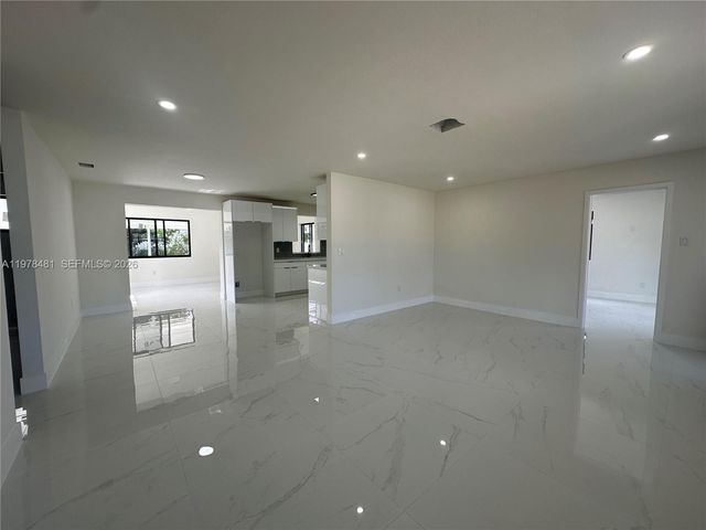 16560 SW 102nd Ct, Miami, FL 33157