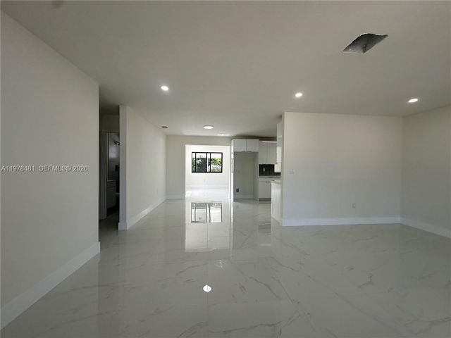 16560 SW 102nd Ct, Miami, FL 33157