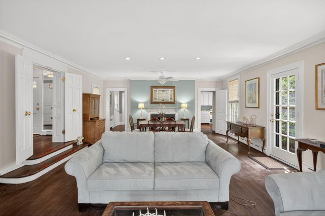 150-154 Cross Street, Chatham, MA 02633