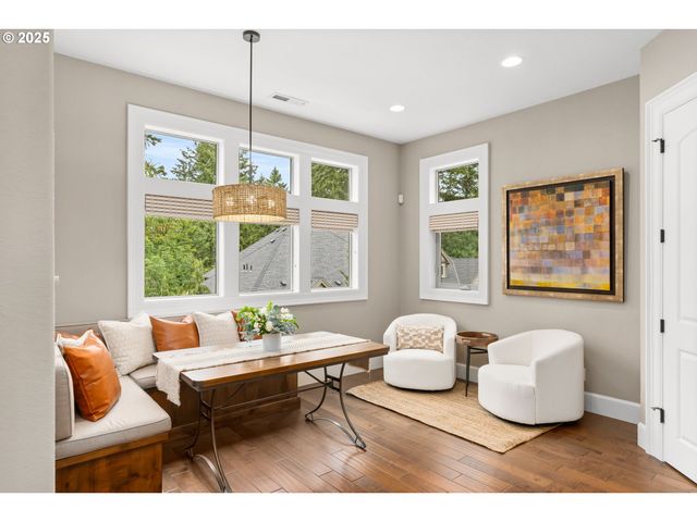 14005 155TH Ter, Portland, OR 97224