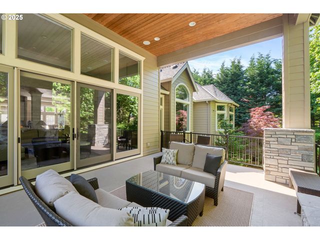 14005 155TH Ter, Portland, OR 97224