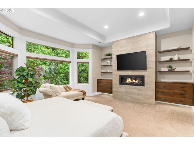 14005 155TH Ter, Portland, OR 97224