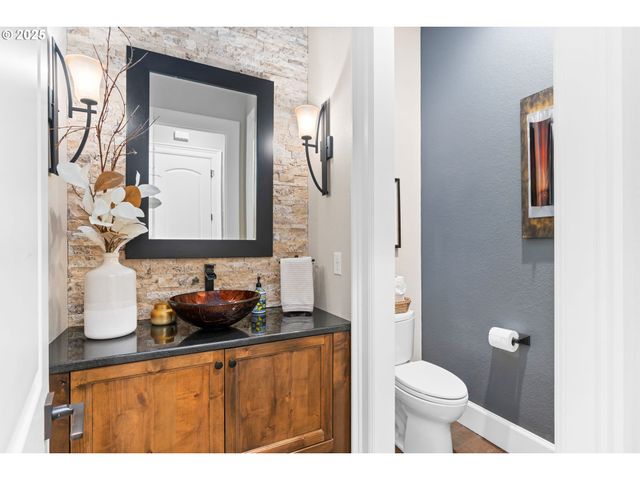 14005 155TH Ter, Portland, OR 97224