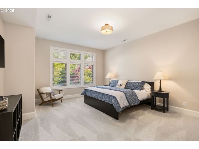 14005 155TH Ter, Portland, OR 97224