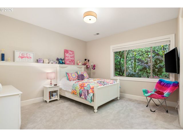 14005 155TH Ter, Portland, OR 97224