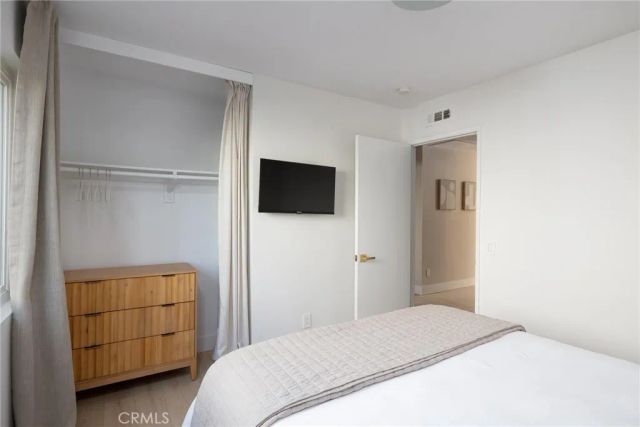 1659 W Knapp, Vista, CA 92083