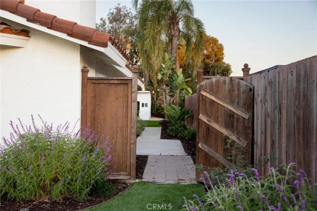 1659 W Knapp, Vista, CA 92083