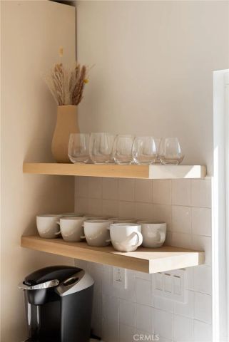 1659 W Knapp, Vista, CA 92083