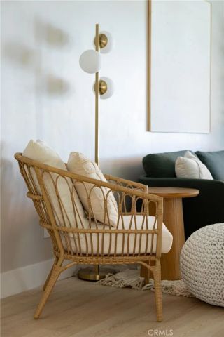 1659 W Knapp, Vista, CA 92083