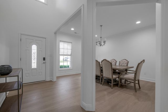 317 Red Cedar Drive, Nicholasville, KY 40356