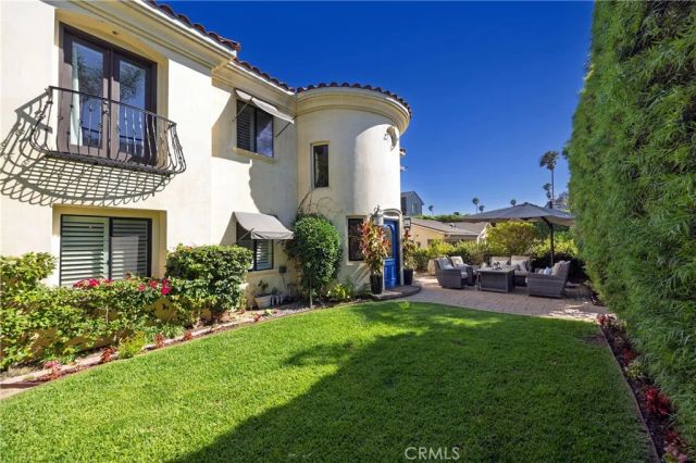 736 14th, Huntington Beach, CA 92648