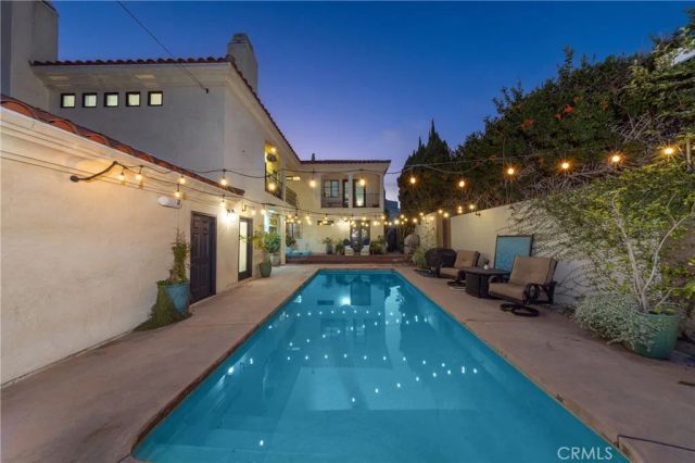736 14th, Huntington Beach, CA 92648
