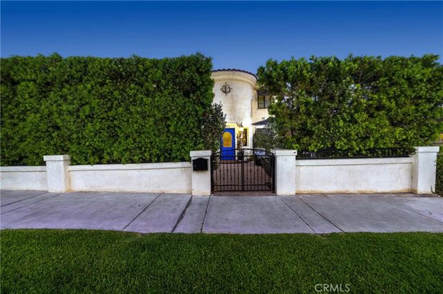 736 14th, Huntington Beach, CA 92648