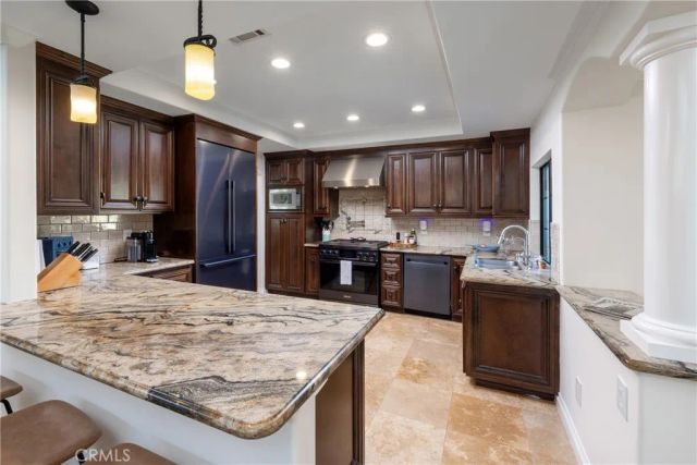 736 14th, Huntington Beach, CA 92648