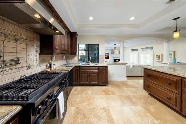 736 14th, Huntington Beach, CA 92648