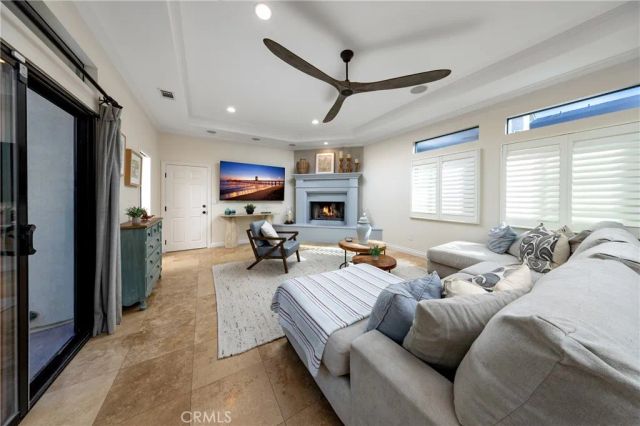 736 14th, Huntington Beach, CA 92648
