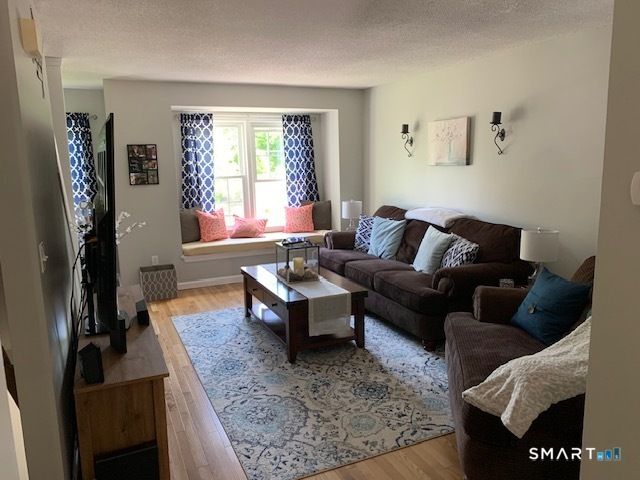 380 Hitchcock Road 6, Waterbury, CT 06705