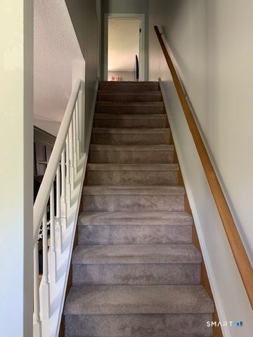 380 Hitchcock Road 6, Waterbury, CT 06705