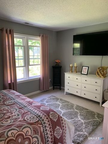 380 Hitchcock Road 6, Waterbury, CT 06705