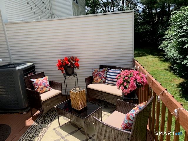 380 Hitchcock Road 6, Waterbury, CT 06705