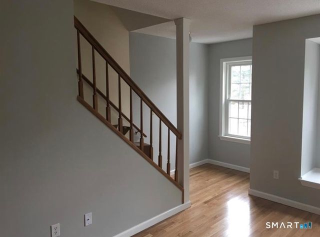 380 Hitchcock Road 6, Waterbury, CT 06705