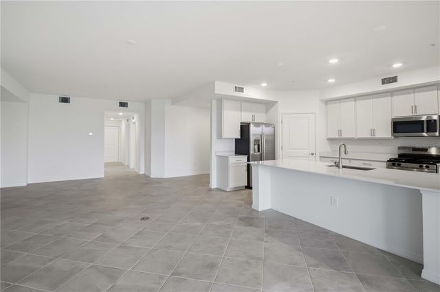 19223 CHERRYSTONE WAY 101, Bradenton, FL 34211