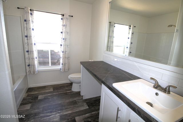 13537 W Manville Road, Tucson, AZ 85743