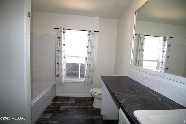 13537 W Manville Road, Tucson, AZ 85743