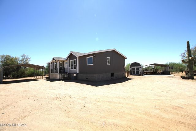 13537 W Manville Road, Tucson, AZ 85743