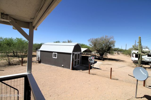 13537 W Manville Road, Tucson, AZ 85743