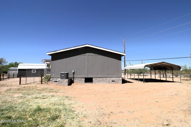 13537 W Manville Road, Tucson, AZ 85743